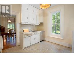 1511 GAINSBOROUGH ROAD - 21