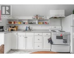 155 WEBER STREET E - 13