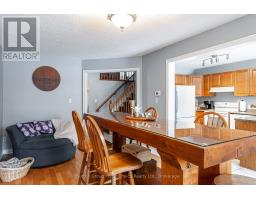 110 WINGFIELD AVENUE - 12
