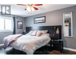 110 WINGFIELD AVENUE - 34