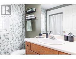 110 WINGFIELD AVENUE - 36