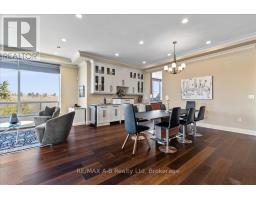 405 - 36 FRONT STREET - 16