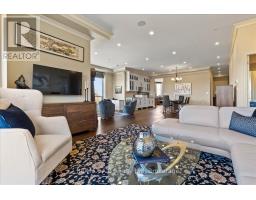 405 - 36 FRONT STREET - 21