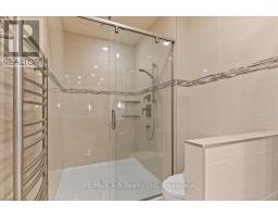 405 - 36 FRONT STREET - 34