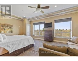 405 - 36 FRONT STREET - 36