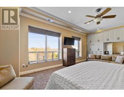 405 - 36 FRONT STREET - 38