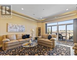 405 - 36 FRONT STREET - 40