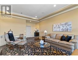 405 - 36 FRONT STREET - 41