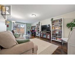 44 - 215 GLAMIS ROAD - 14