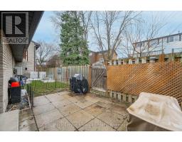 44 - 215 GLAMIS ROAD - 34
