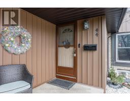 44 - 215 GLAMIS ROAD - 6