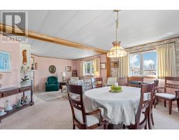 46 REDFORD DRIVE - 10