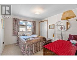 46 REDFORD DRIVE - 22