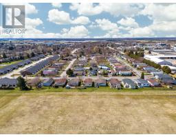 46 REDFORD DRIVE - 35