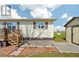 46 REDFORD DRIVE - 42