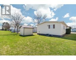 46 REDFORD DRIVE - 44