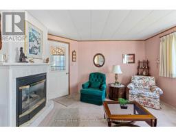 46 REDFORD DRIVE - 7
