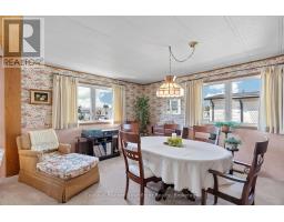 46 REDFORD DRIVE - 9
