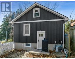 133 KING STREET N - 33