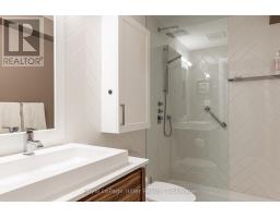 205 - 30 FRONT STREET - 30