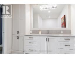 205 - 30 FRONT STREET - 38