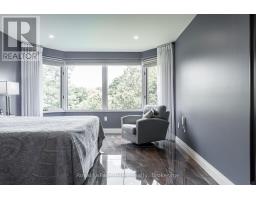 205 - 30 FRONT STREET - 40