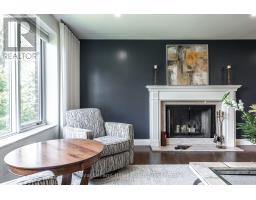 205 - 30 FRONT STREET - 8