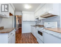 26 DICKENS PLACE - 23