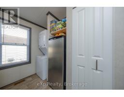 112 MEADOWVIEW LANE - 8