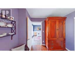 71 RATTENBURY STREET E - 13