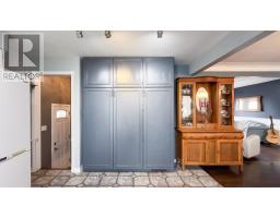 71 RATTENBURY STREET E - 27