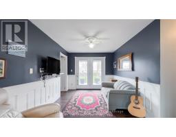71 RATTENBURY STREET E - 28