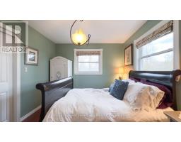 71 RATTENBURY STREET E - 36