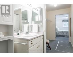 16 - 300 JOHN STREET S - 31