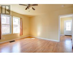 251 HEDLEY STREET - 13