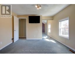 251 HEDLEY STREET - 32