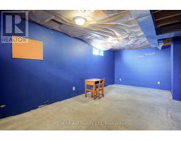 251 HEDLEY STREET - 39