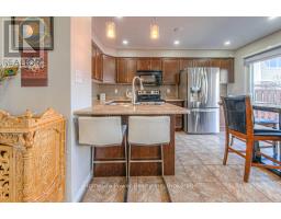 7 ABBOTT CRESCENT - 12