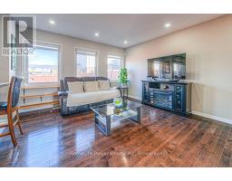 7 ABBOTT CRESCENT - 8