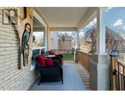 169 ANDREW STREET - 5