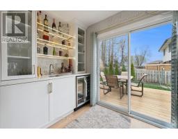 180 SOUTHWOOD DRIVE - 11