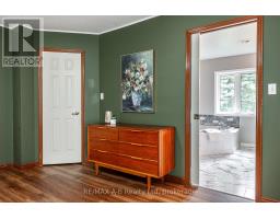 3698 PERTH RD 113 - 24