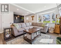 481 QUEEN STREET E - 11