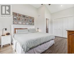 481 QUEEN STREET E - 27