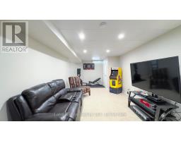 82 SAVANNAH RIDGE DRIVE - 31