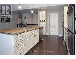 121 WATSON STREET - 10