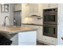 121 WATSON STREET - 13