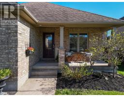 121 WATSON STREET - 2