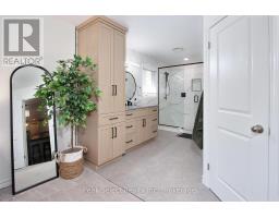 121 WATSON STREET - 39