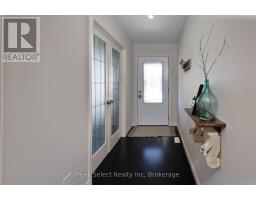 121 WATSON STREET - 4